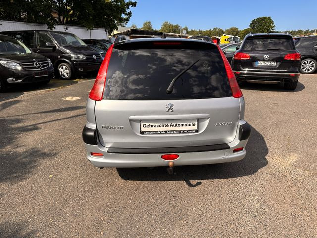 Peugeot 206 SW Grand Filou Cool - Kombi: obrázok 4 Peugeot 206 SW Grand Filou Cool - Kombi: obrázok 4