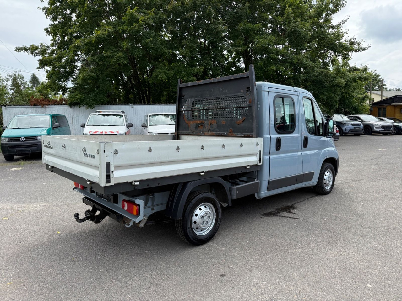 Peugeot Boxer Pritsche Doka. 333 L2 BlueHDi 110 - Dodávka valník: obrázok 4 Peugeot Boxer Pritsche Doka. 333 L2 BlueHDi 110 - Dodávka valník: obrázok 4