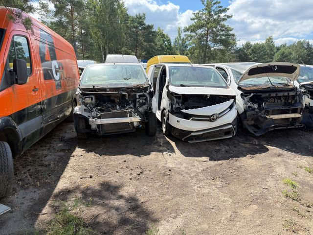 Toyota Proace L1 Kasten Meister ERSATZTEILENSPENDER - Malá dodávka: obrázok 2 Toyota Proace L1 Kasten Meister ERSATZTEILENSPENDER - Malá dodávka: obrázok 2