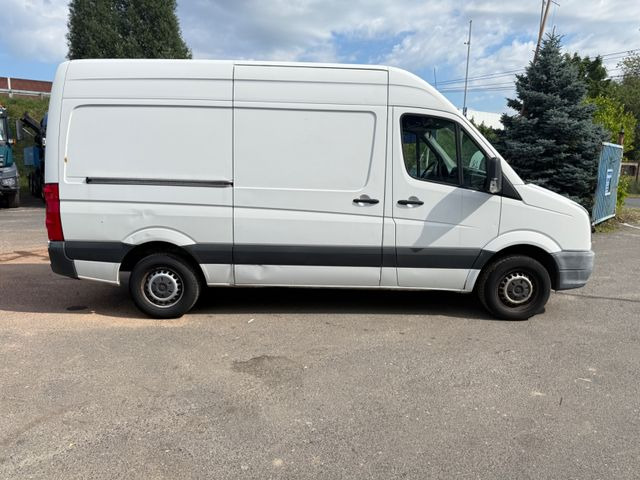 Volkswagen Crafter Kasten 35 mittel L2H2 Hochdach - Furgon: obrázok 5 Volkswagen Crafter Kasten 35 mittel L2H2 Hochdach - Furgon: obrázok 5