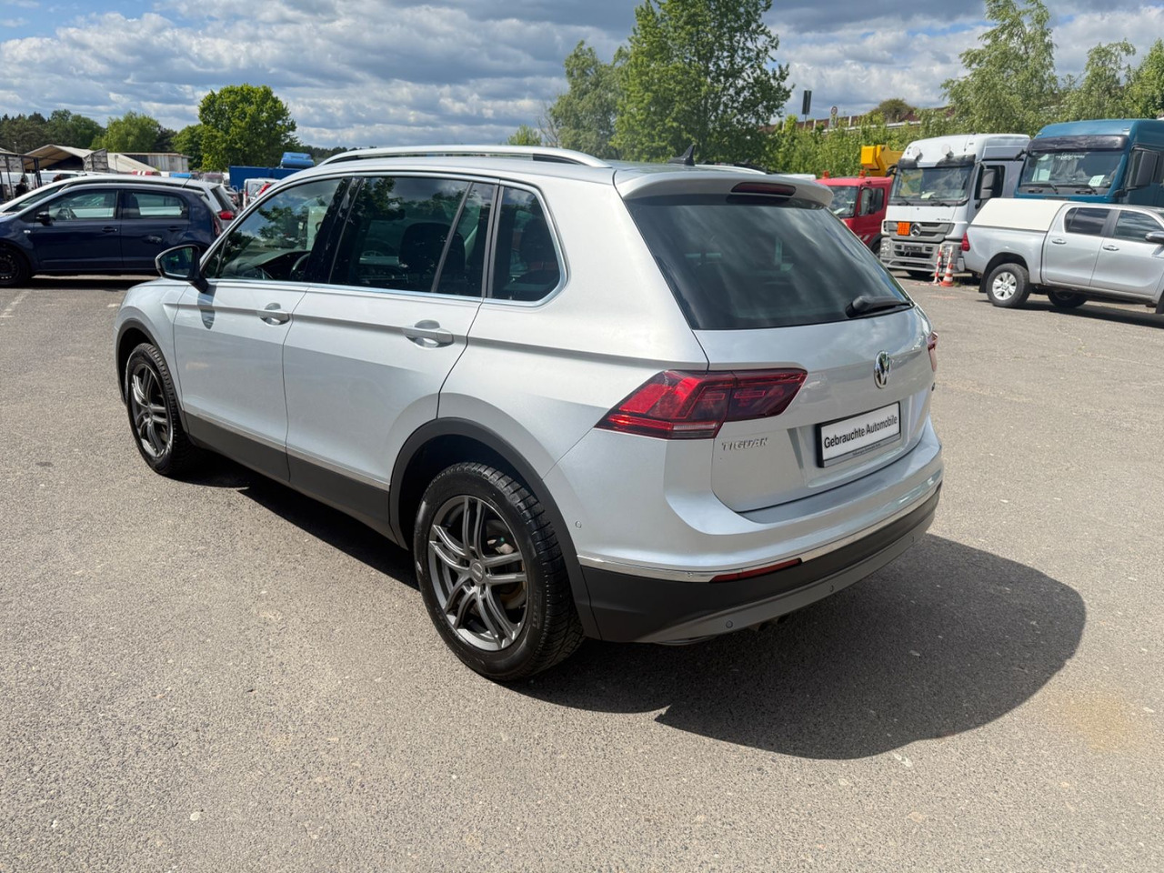 Volkswagen Tiguan Highline BMT/Start-Stopp 4Motion - SUV: obrázok 5 Volkswagen Tiguan Highline BMT/Start-Stopp 4Motion - SUV: obrázok 5