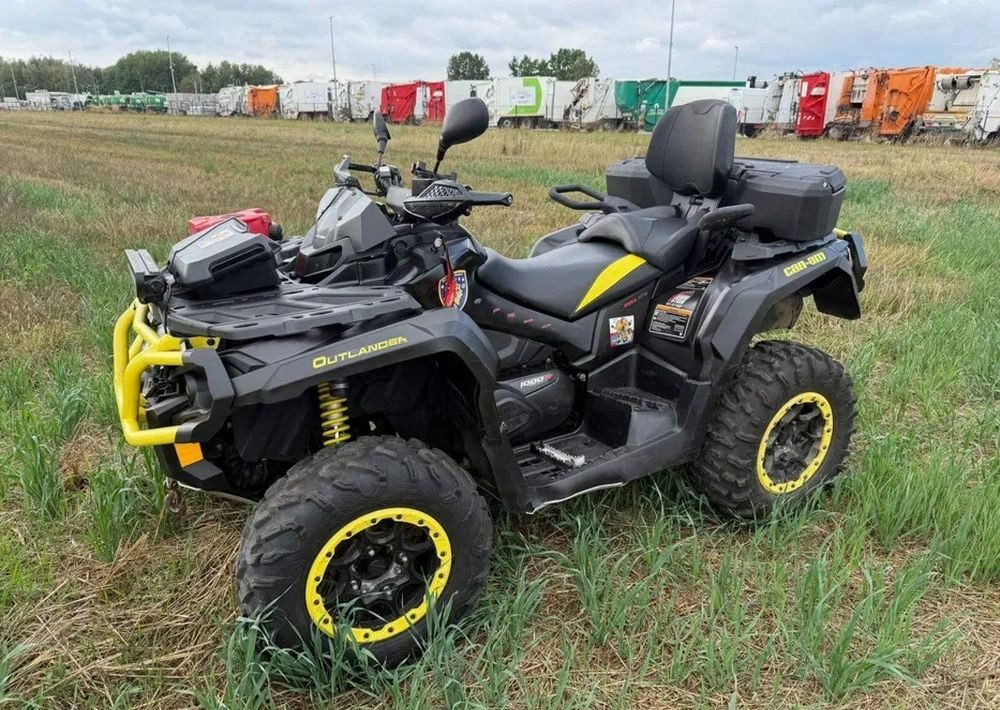 Can-Am Outlander Max - ATV/ Štvorkolka: obrázok 1 Can-Am Outlander Max - ATV/ Štvorkolka: obrázok 1