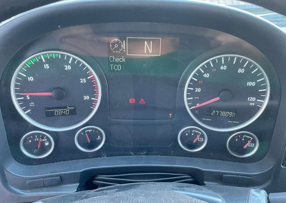 Auto na odvoz odpadu MAN TGA 26.320: obrázok 11