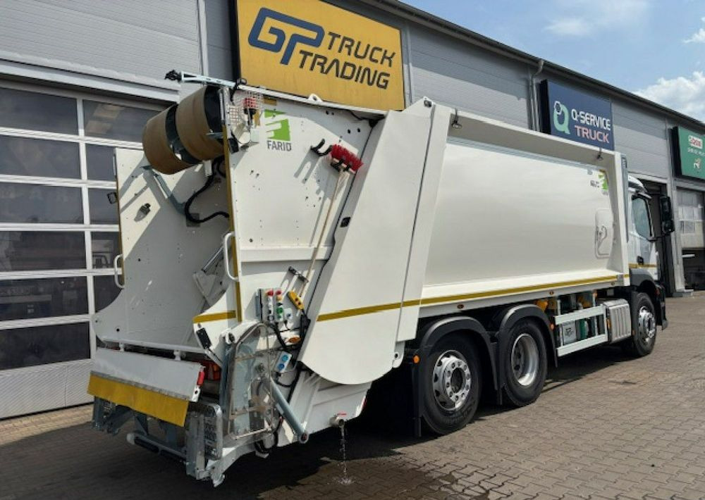 Mercedes-Benz Actros - Auto na odvoz odpadu: obrázok 5 Mercedes-Benz Actros - Auto na odvoz odpadu: obrázok 5