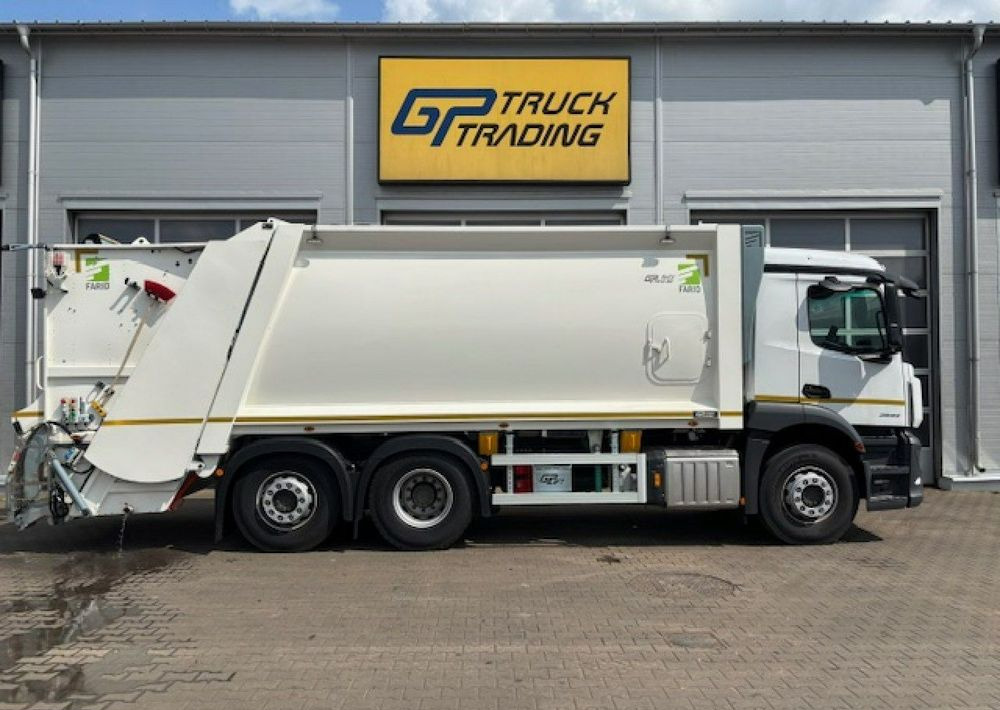 Mercedes-Benz Actros - Auto na odvoz odpadu: obrázok 4 Mercedes-Benz Actros - Auto na odvoz odpadu: obrázok 4