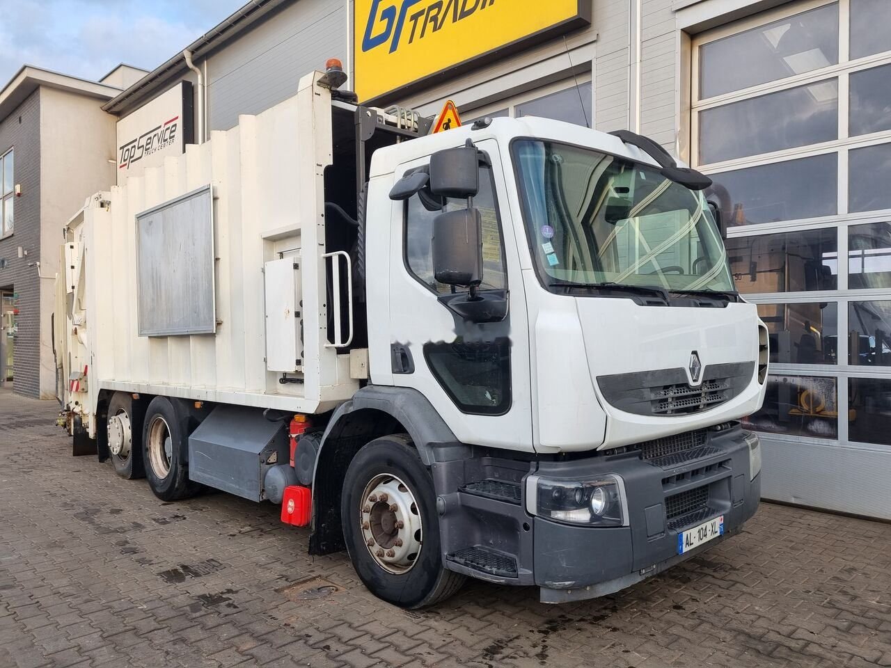 Renault Premium CNG - Auto na odvoz odpadu: obrázok 2 Renault Premium CNG - Auto na odvoz odpadu: obrázok 2