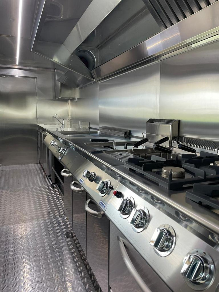 Nový Pojazdná predajňa na prepravu potraviny FREIGHTLINER MT3: obrázok 7 Nový Pojazdná predajňa na prepravu potraviny FREIGHTLINER MT3: obrázok 7