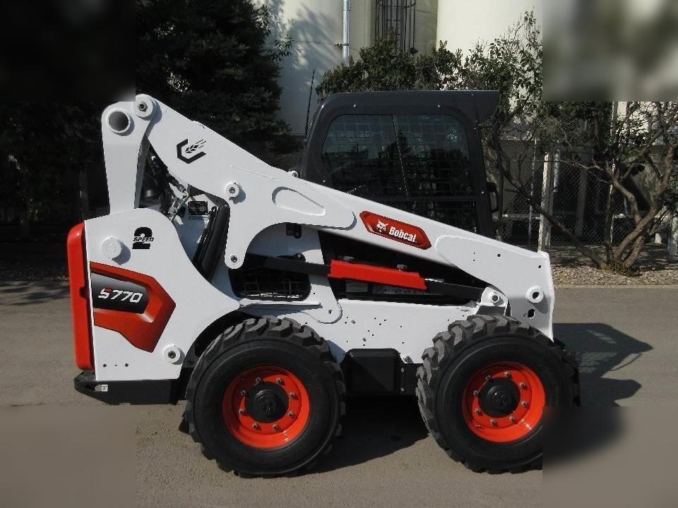 BOBCAT S770 - Šmykom riadený nakladač: obrázok 1 BOBCAT S770 - Šmykom riadený nakladač: obrázok 1