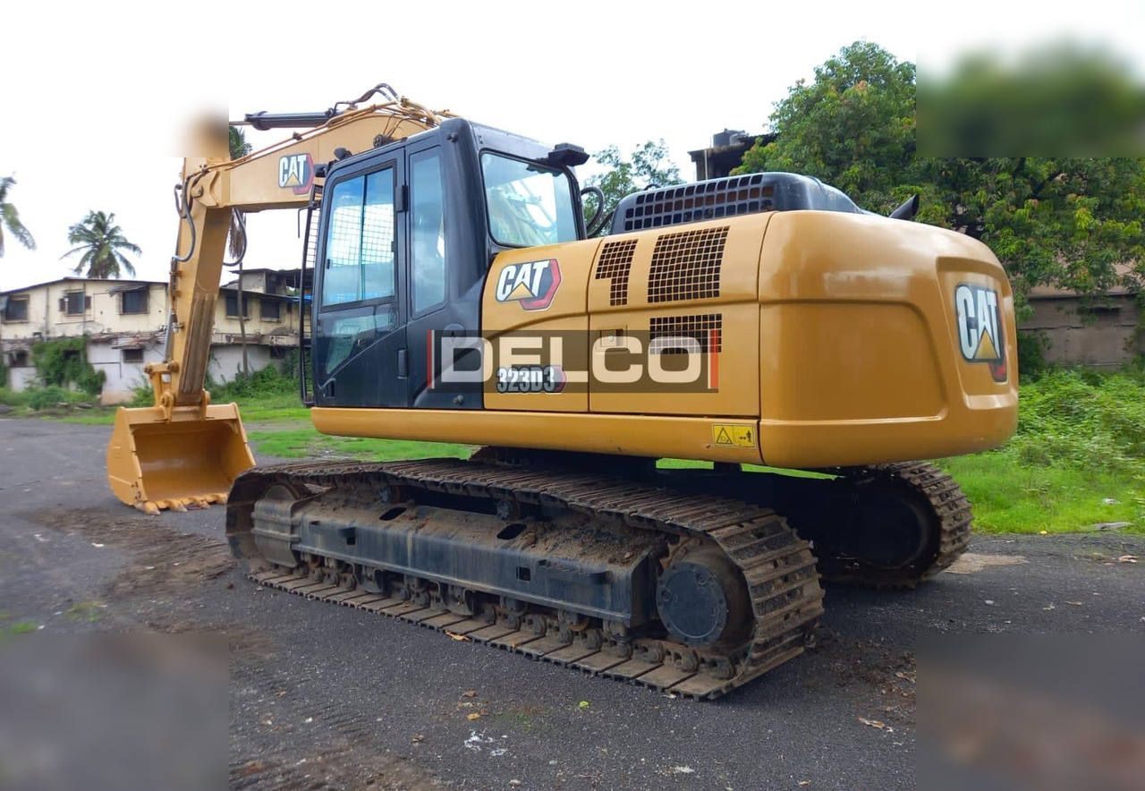 CATERPILLAR 323D3 - Pásové rýpadlo: obrázok 1 CATERPILLAR 323D3 - Pásové rýpadlo: obrázok 1