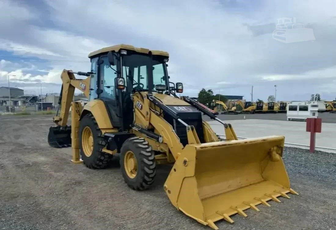 CATERPILLAR 424 - Rýpadlo-nakladač: obrázok 1 CATERPILLAR 424 - Rýpadlo-nakladač: obrázok 1