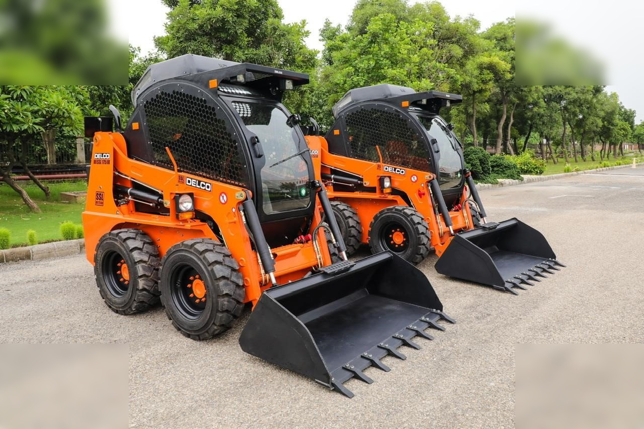 DELCO SSL175 - Šmykom riadený nakladač: obrázok 2 DELCO SSL175 - Šmykom riadený nakladač: obrázok 2