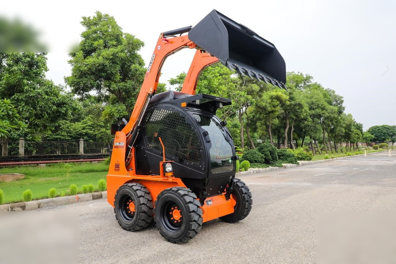 DELCO SSL175 - Šmykom riadený nakladač: obrázok 1 DELCO SSL175 - Šmykom riadený nakladač: obrázok 1