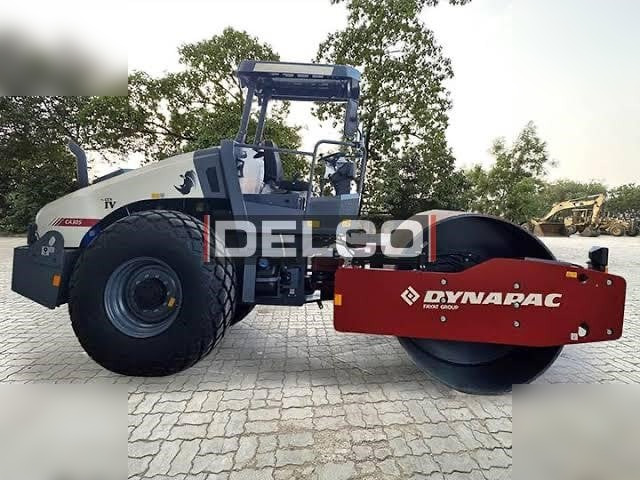 DYNAPAC CA305D - Valec: obrázok 3 DYNAPAC CA305D - Valec: obrázok 3
