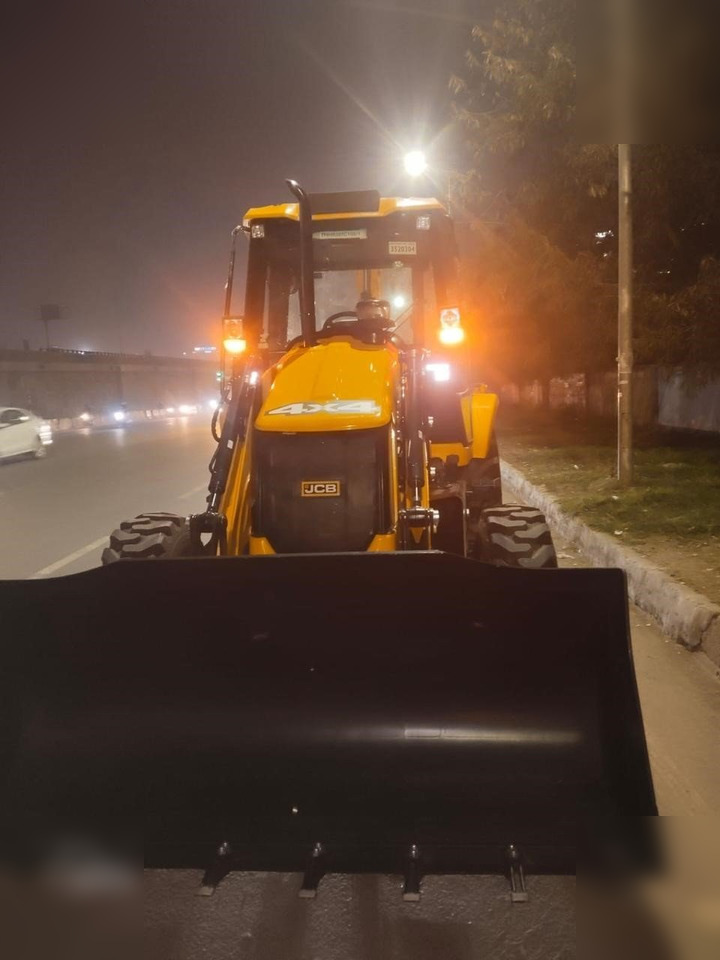 JCB 3DX SUPER - Rýpadlo-nakladač: obrázok 3 JCB 3DX SUPER - Rýpadlo-nakladač: obrázok 3