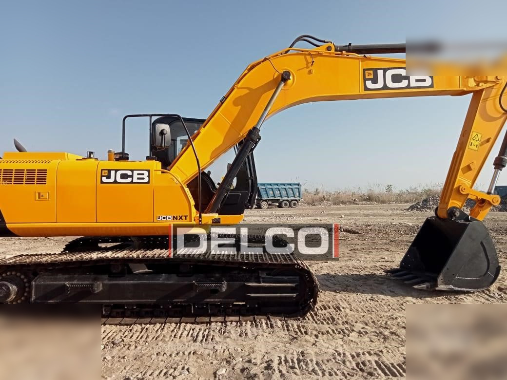 Nový Pásové rýpadlo JCB NXT215 LC: obrázok 1