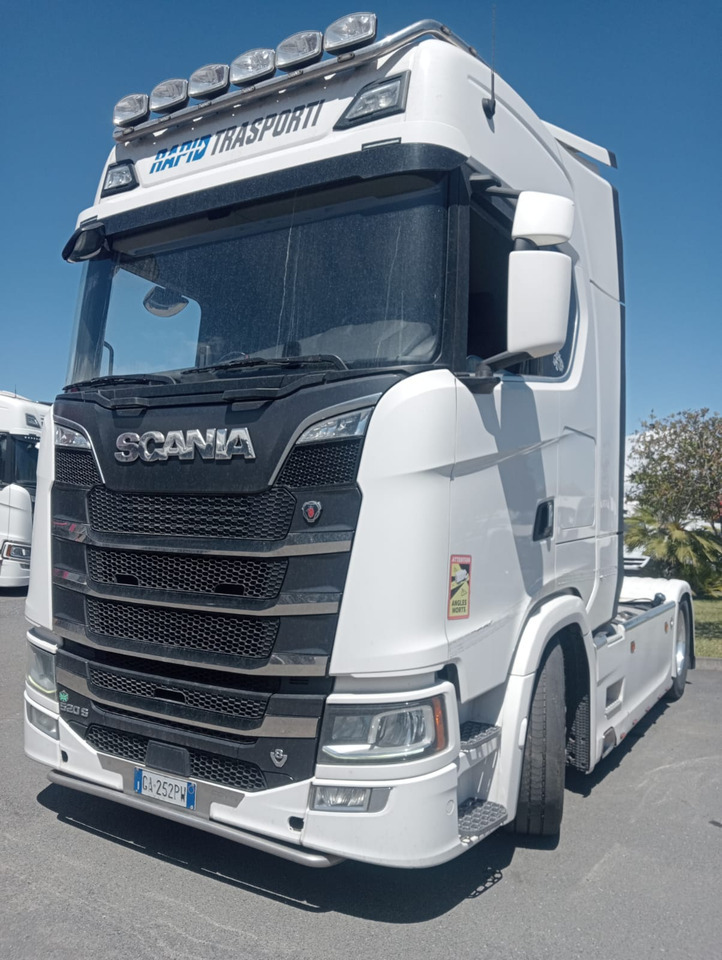 SCANIA S520 A4X2NB - Ťahač: obrázok 1 SCANIA S520 A4X2NB - Ťahač: obrázok 1