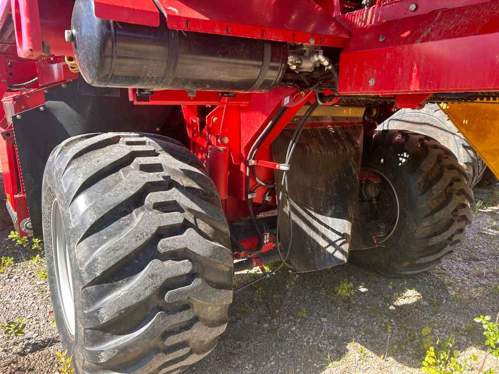 Grimme SE 260 UB - Zemiakový kombajn: obrázok 5 Grimme SE 260 UB - Zemiakový kombajn: obrázok 5