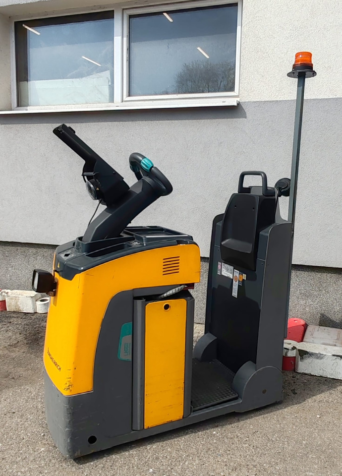 Jungheinrich EZS130 Li-Ion 2018yy/ 1590mh - Elektricky tahač: obrázok 2 Jungheinrich EZS130 Li-Ion 2018yy/ 1590mh - Elektricky tahač: obrázok 2