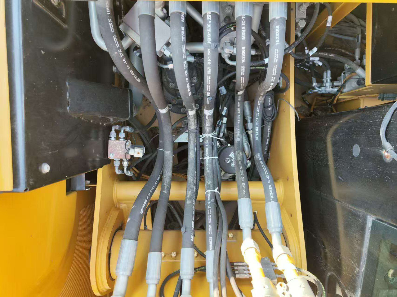 CAT 315D - Kolesové rýpadlo: obrázok 4 CAT 315D - Kolesové rýpadlo: obrázok 4