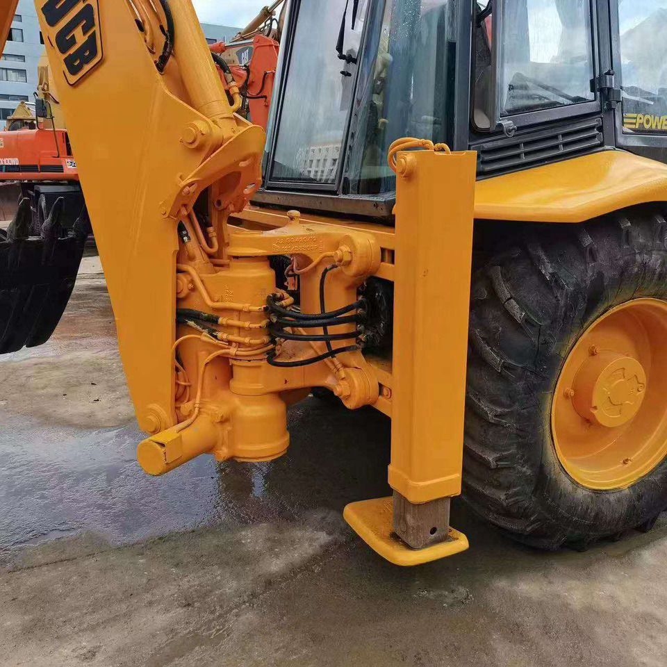 JCB 4CX - Rýpadlo-nakladač: obrázok 3 JCB 4CX - Rýpadlo-nakladač: obrázok 3