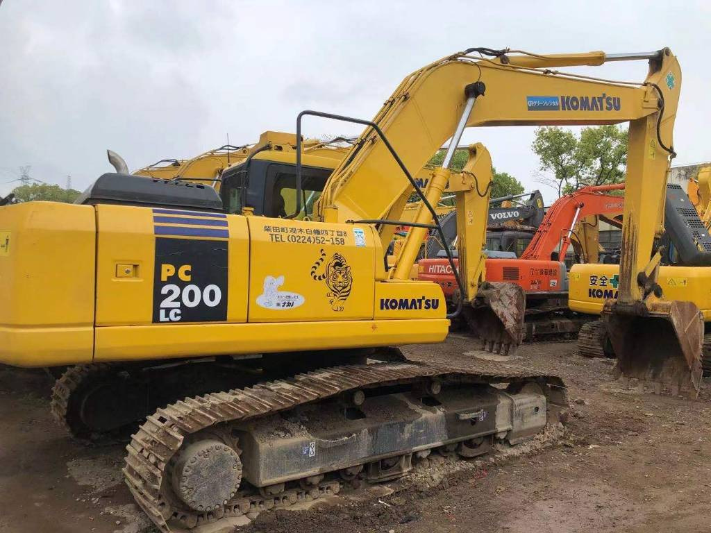 Komatsu PC200LC-7 - Pásové rýpadlo: obrázok 1 Komatsu PC200LC-7 - Pásové rýpadlo: obrázok 1