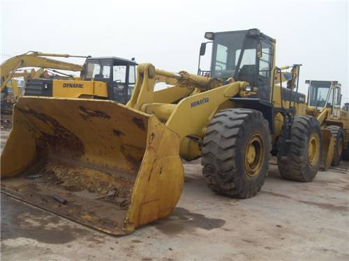 Komatsu WA470 - Kolesový nakladač: obrázok 1 Komatsu WA470 - Kolesový nakladač: obrázok 1