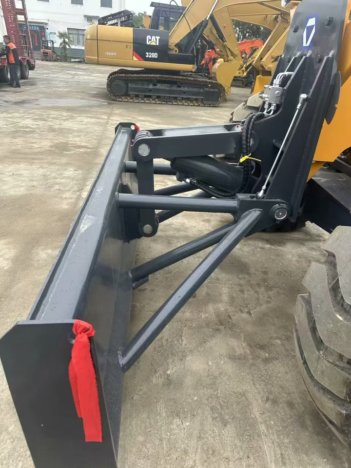 XCMG GR2153 - Kompaktor: obrázok 2 XCMG GR2153 - Kompaktor: obrázok 2