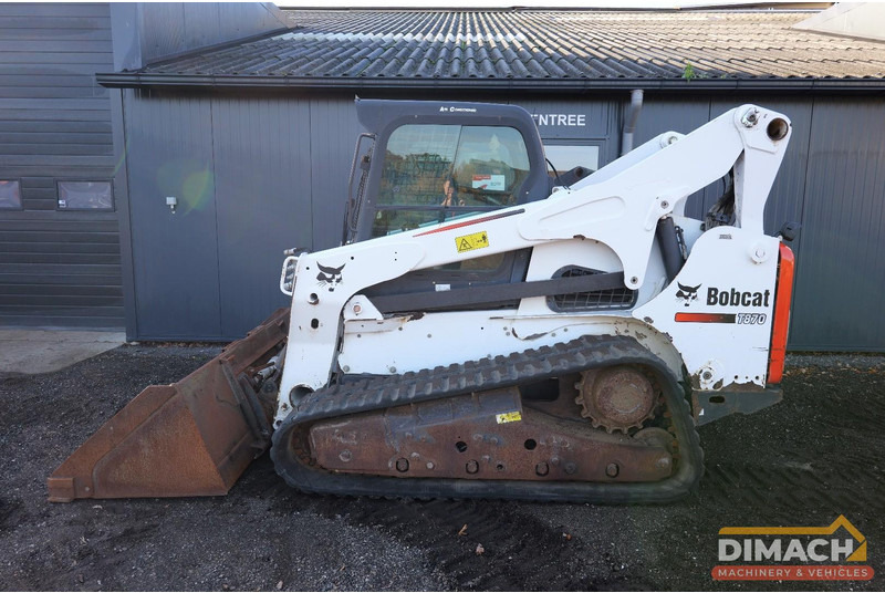 Bobcat T870 Bobcat T870 skidsteer on tracks - high flow - airco - high flow - TOP!! - Nakladač: obrázok 1 Bobcat T870 Bobcat T870 skidsteer on tracks - high flow - airco - high flow - TOP!! - Nakladač: obrázok 1