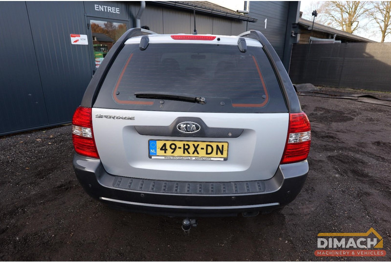 Kia Sportage 1.9L benzine - NL auto - winterbanden - apk 20-7-26 - SUV: obrázok 4 Kia Sportage 1.9L benzine - NL auto - winterbanden - apk 20-7-26 - SUV: obrázok 4