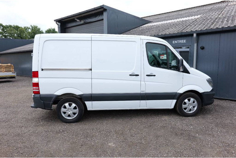 Mercedes-Benz Sprinter 316 CDI 2.2 automaat airco euro 6 L1H1 - Furgon: obrázok 3 Mercedes-Benz Sprinter 316 CDI 2.2 automaat airco euro 6 L1H1 - Furgon: obrázok 3