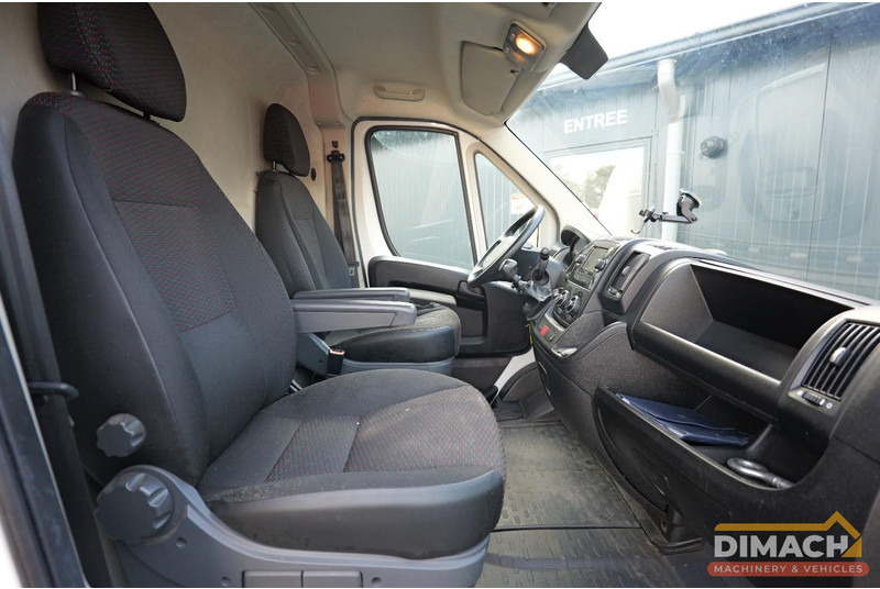 Furgon Peugeot Boxer L4H3 boxer airco camera low km!!: obrázok 17 Furgon Peugeot Boxer L4H3 boxer airco camera low km!!: obrázok 17