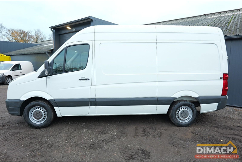 Volkswagen Crafter Tempomat L2H2 airco Euro 5 - lage km - trekhaak - Furgon: obrázok 3 Volkswagen Crafter Tempomat L2H2 airco Euro 5 - lage km - trekhaak - Furgon: obrázok 3