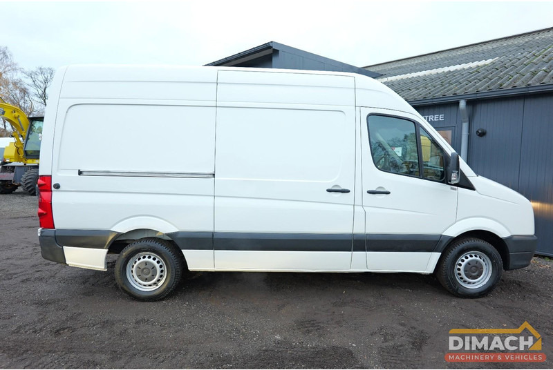 Volkswagen Crafter Tempomat L2H2 airco Euro 5 - lage km - trekhaak - Furgon: obrázok 4 Volkswagen Crafter Tempomat L2H2 airco Euro 5 - lage km - trekhaak - Furgon: obrázok 4