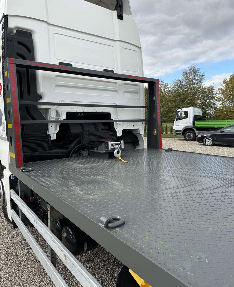 MAN TGX 26.420 - Nákladné vozidlo na prepravu automobilov: obrázok 4 MAN TGX 26.420 - Nákladné vozidlo na prepravu automobilov: obrázok 4