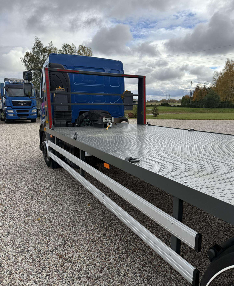 Volvo FL 250 - Nákladné vozidlo na prepravu automobilov: obrázok 4 Volvo FL 250 - Nákladné vozidlo na prepravu automobilov: obrázok 4