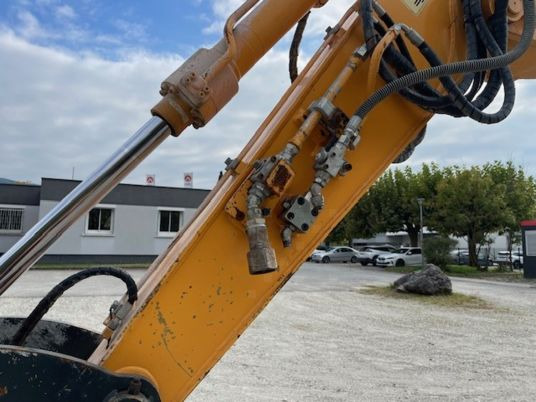 Hyundai R80 -9A - Pásové rýpadlo: obrázok 4 Hyundai R80 -9A - Pásové rýpadlo: obrázok 4