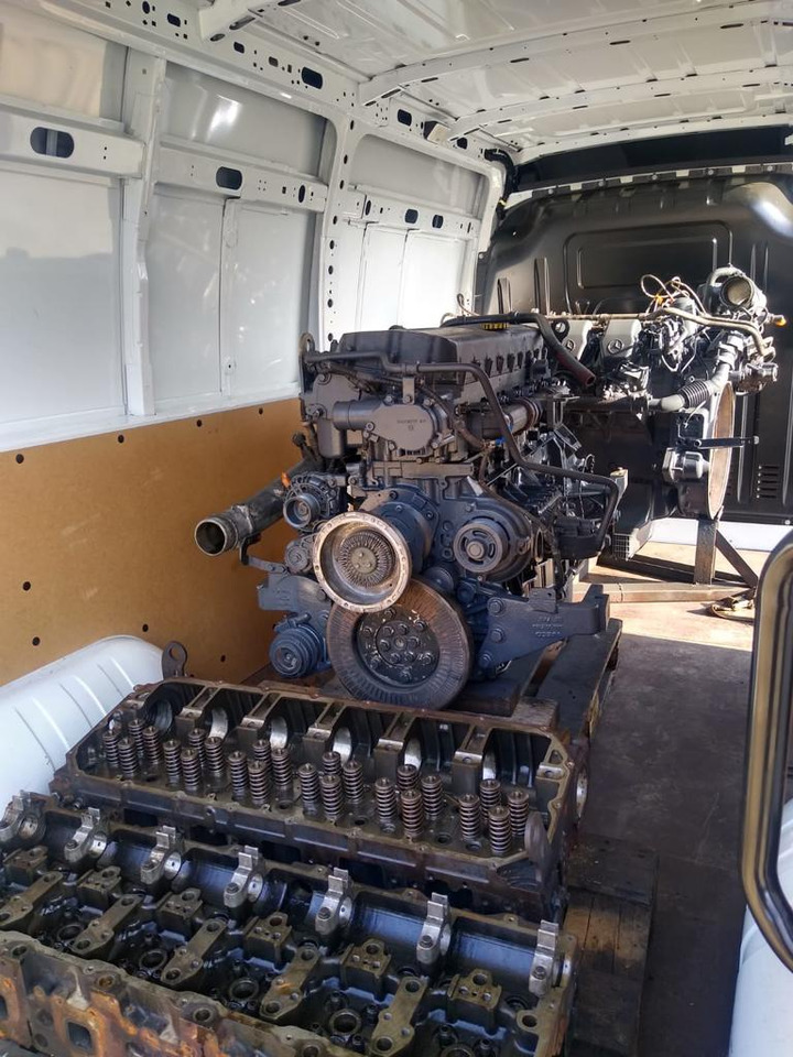 NEW HOLLAND Regeneracja naprawa Cursor 8 9 10 11 13 Euro6 5 4 3 - Motor pre Poľnohospodárske stroje: obrázok 1 NEW HOLLAND Regeneracja naprawa Cursor 8 9 10 11 13 Euro6 5 4 3 - Motor pre Poľnohospodárske stroje: obrázok 1