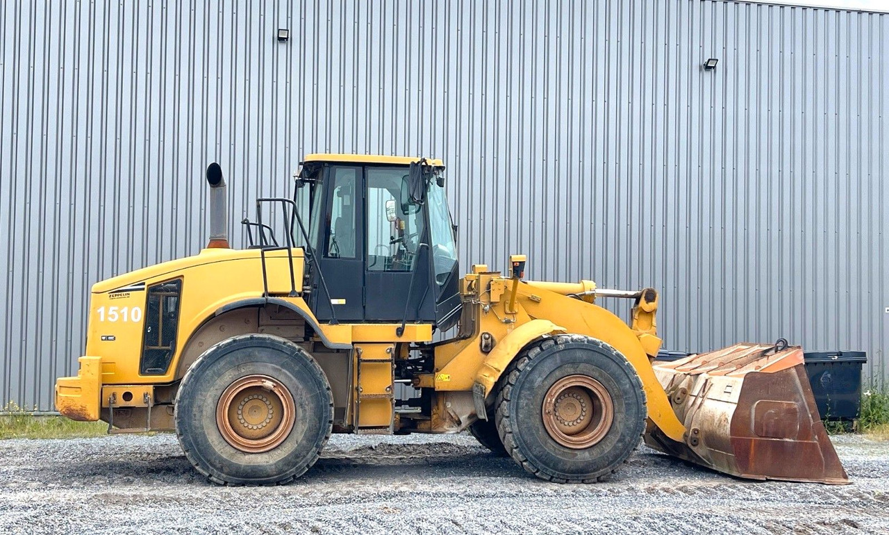 CAT 962H - Kolesový nakladač: obrázok 2 CAT 962H - Kolesový nakladač: obrázok 2