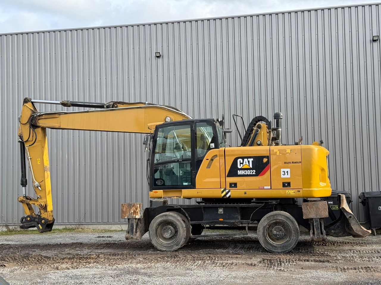 CAT MH3022 - Kolesové rýpadlo: obrázok 5 CAT MH3022 - Kolesové rýpadlo: obrázok 5
