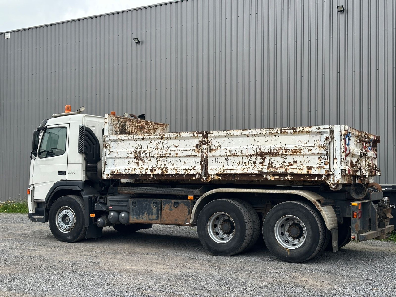 Volvo FM 420 - Hákový nosič kontajnerov: obrázok 4 Volvo FM 420 - Hákový nosič kontajnerov: obrázok 4
