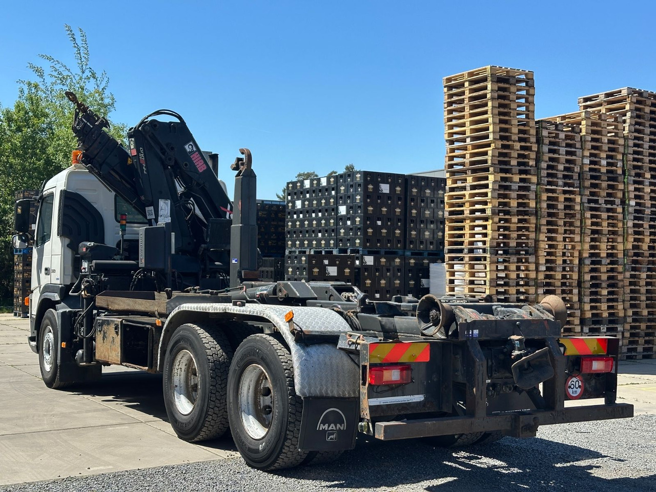 Volvo FM12 380 Hiab 144E-3 - Hákový nosič kontajnerov: obrázok 5 Volvo FM12 380 Hiab 144E-3 - Hákový nosič kontajnerov: obrázok 5