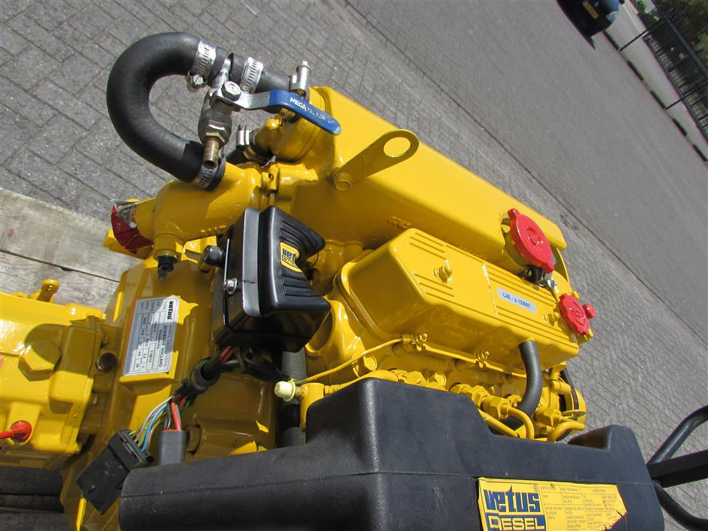 Mitsubishi/ Vetus based on RECON L3E engine Mitsubishi - Motor pre Iné stroje: obrázok 5 Mitsubishi/ Vetus based on RECON L3E engine Mitsubishi - Motor pre Iné stroje: obrázok 5
