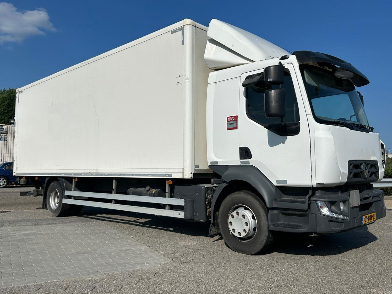 Renault D / bj. 2019 / APK / 16t - Skříňový nákladní auto: obrázok 4 Renault D / bj. 2019 / APK / 16t - Skříňový nákladní auto: obrázok 4
