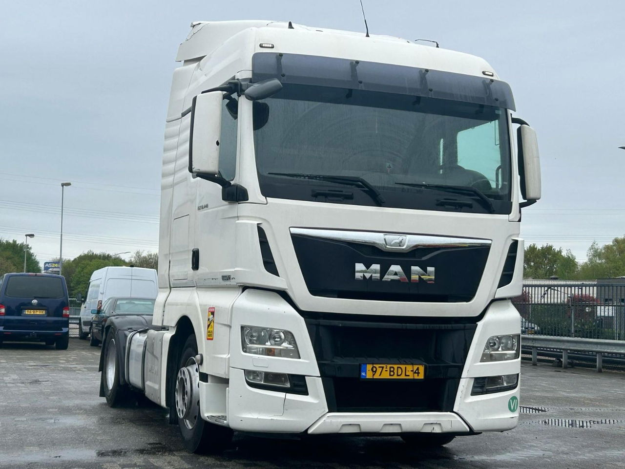 MAN TGX bj. 2013 / Euro 6 / 984.KM - Ťahač: obrázok 1 MAN TGX bj. 2013 / Euro 6 / 984.KM - Ťahač: obrázok 1