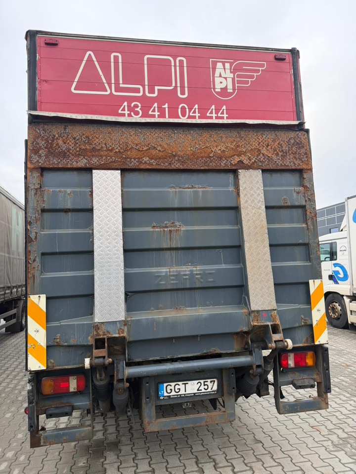 MAN TGA 18.310 - Plachtové nákladné vozidlo: obrázok 3 MAN TGA 18.310 - Plachtové nákladné vozidlo: obrázok 3