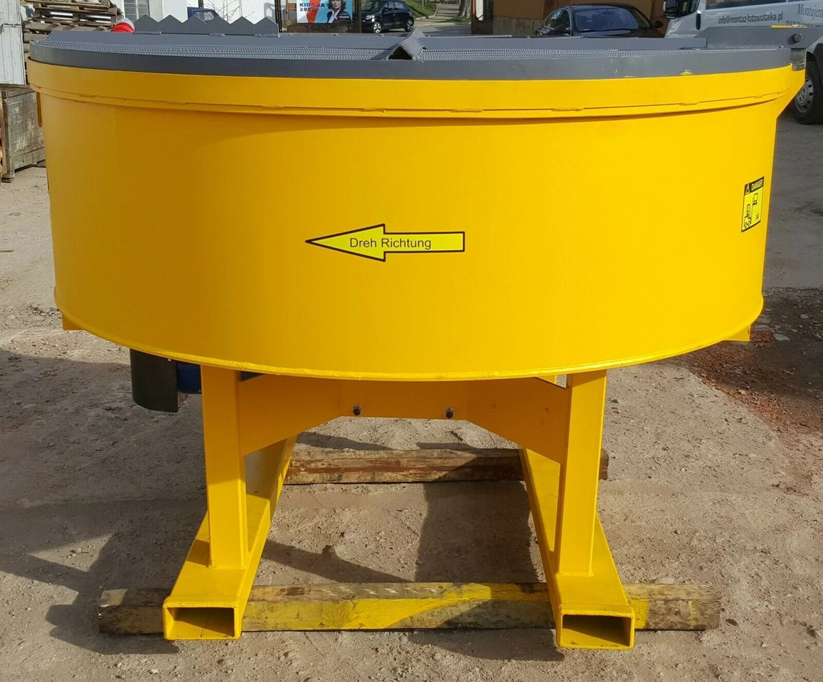 DC Betonmischer / Electric concrete mixer / Malaxeur à béton électrique / Betoniera / Бетономешалка с электроприводом / Betoniarka elektryczna 1000 l - Betonáreň: obrázok 3 DC Betonmischer / Electric concrete mixer / Malaxeur à béton électrique / Betoniera / Бетономешалка с электроприводом / Betoniarka elektryczna 1000 l - Betonáreň: obrázok 3