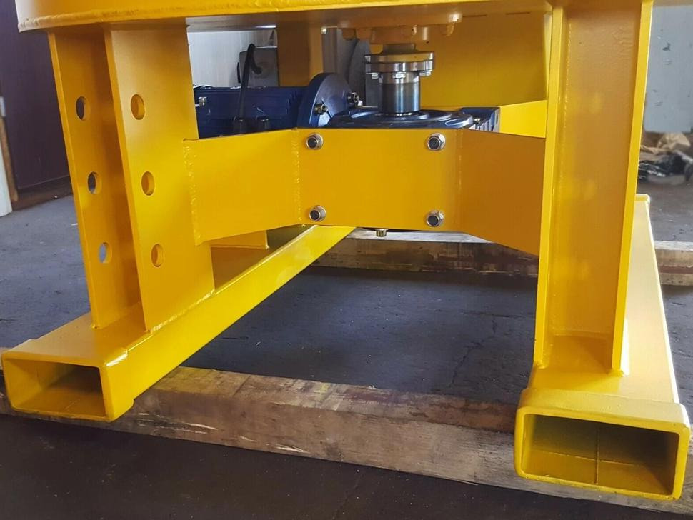 DC Betonmischer / Electric concrete mixer / Malaxeur à béton électrique / Betoniera / Бетономешалка с электроприводом / Betoniarka elektryczna 400 l - Stavebná miešačka: obrázok 5 DC Betonmischer / Electric concrete mixer / Malaxeur à béton électrique / Betoniera / Бетономешалка с электроприводом / Betoniarka elektryczna 400 l - Stavebná miešačka: obrázok 5