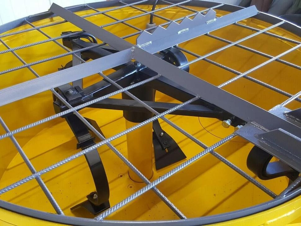 DC Betonmischer / Electric concrete mixer / Malaxeur à béton électrique / Betoniera / Бетономешалка с электроприводом / Betoniarka elektryczna 400 l - Stavebná miešačka: obrázok 3 DC Betonmischer / Electric concrete mixer / Malaxeur à béton électrique / Betoniera / Бетономешалка с электроприводом / Betoniarka elektryczna 400 l - Stavebná miešačka: obrázok 3
