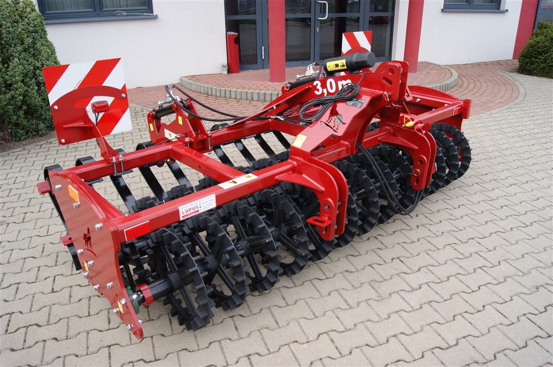 Lupus Crosskillwalze / Crosskill roller / Rouleau tandem avant Crosskill / Rodillo tándem delantero Wał przedni tandem Crosskill 3 m - Poľnohospodársky valec: obrázok 1 Lupus Crosskillwalze / Crosskill roller / Rouleau tandem avant Crosskill / Rodillo tándem delantero Wał przedni tandem Crosskill 3 m - Poľnohospodársky valec: obrázok 1