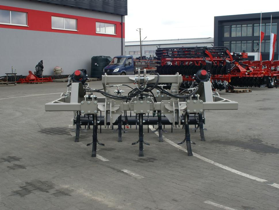 ROLEX Meißelpflug / Chisel plough / Decompacteur chisel / Aratro a scalpello Chisel / Чизельный плуг / Pług dłutowy 3 m - Podryvák: obrázok 3 ROLEX Meißelpflug / Chisel plough / Decompacteur chisel / Aratro a scalpello Chisel / Чизельный плуг / Pług dłutowy 3 m - Podryvák: obrázok 3